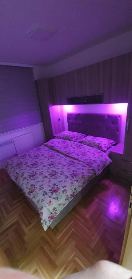 Appartamento Apartman Lux S&V 1 Lukavica Istocno Sarajevo Hilandarska Centar Esterno foto